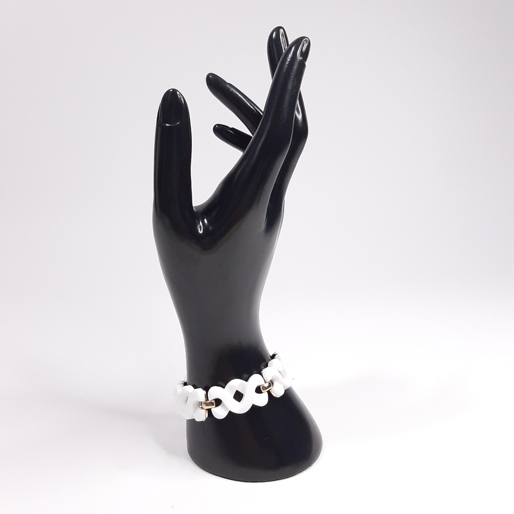 Monet Vintage White Enamel and Gold Tone Link Bracelet